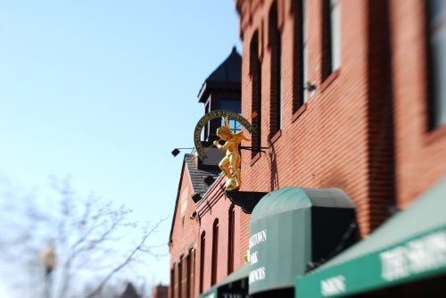 1000 block of Wisconsin Ave.