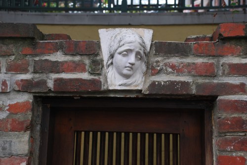 3400 block of Volta Pl.