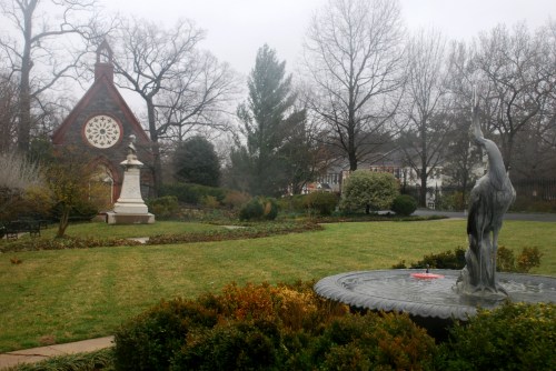 The Famous Tenants of Oak Hill Cemetery